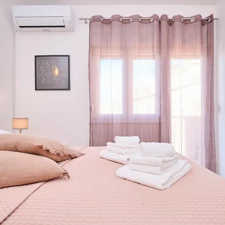 Apartment By Litto Split